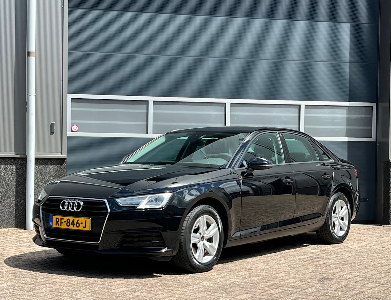 Audi A4 Limousine - 1.4 TFSI bj.2017 Autom|Pdc|Trekh|Nap. - AutoWereld.nl