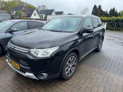 Mitsubishi Outlander - 2.0 PHEV/INSTYLE/LUXERY EDITION/XLINE/XENON/NAVI/LEER/ACARPLAY/ODAK