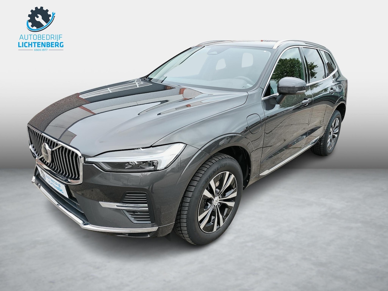 Volvo XC60 - 2.0 T6 Plug-in hybrid AWD Inscription Expression Pano / Trekhaak - AutoWereld.nl