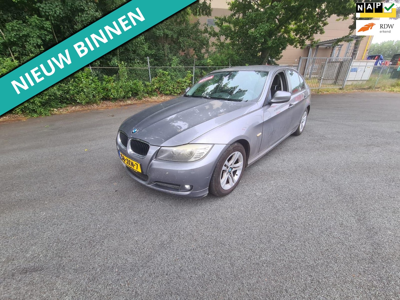 BMW 3-serie - 316i Business Line ZO INGERUILD DUS ZO WEG PRIJSJE - AutoWereld.nl