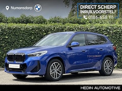 BMW iX1 - eDrive20 | M-Sport | 18'' | Panorama | Getint Glas | M Adaptief onderstel