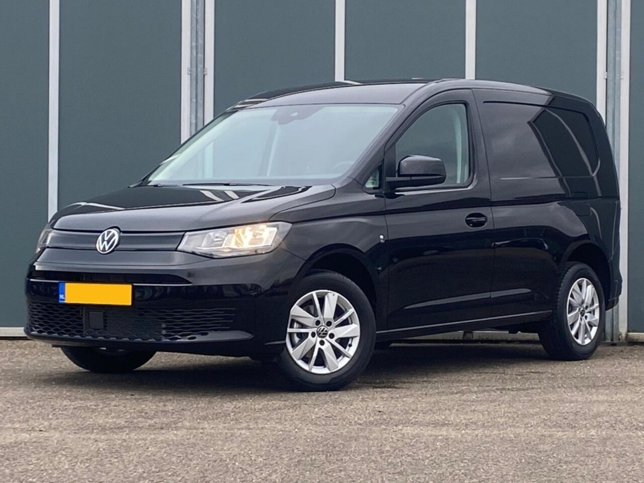 Volkswagen Caddy Cargo - 2.0 TDI 102pk Style | Carplay | Trekhaak | BPM vrij - AutoWereld.nl
