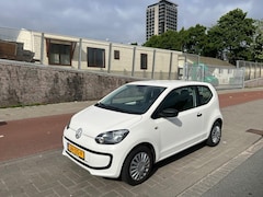 Volkswagen Up! - 1.0 take up