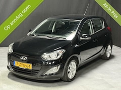 Hyundai i20 - 1.2 HP i-Motion|DEALERONDERHOUDEN|AIRCO|NAP|
