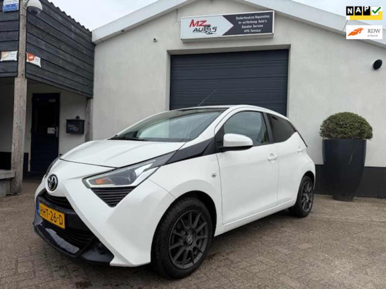 Toyota Aygo - 1.0 VVT-i x 1.0 VVT-i x - AutoWereld.nl