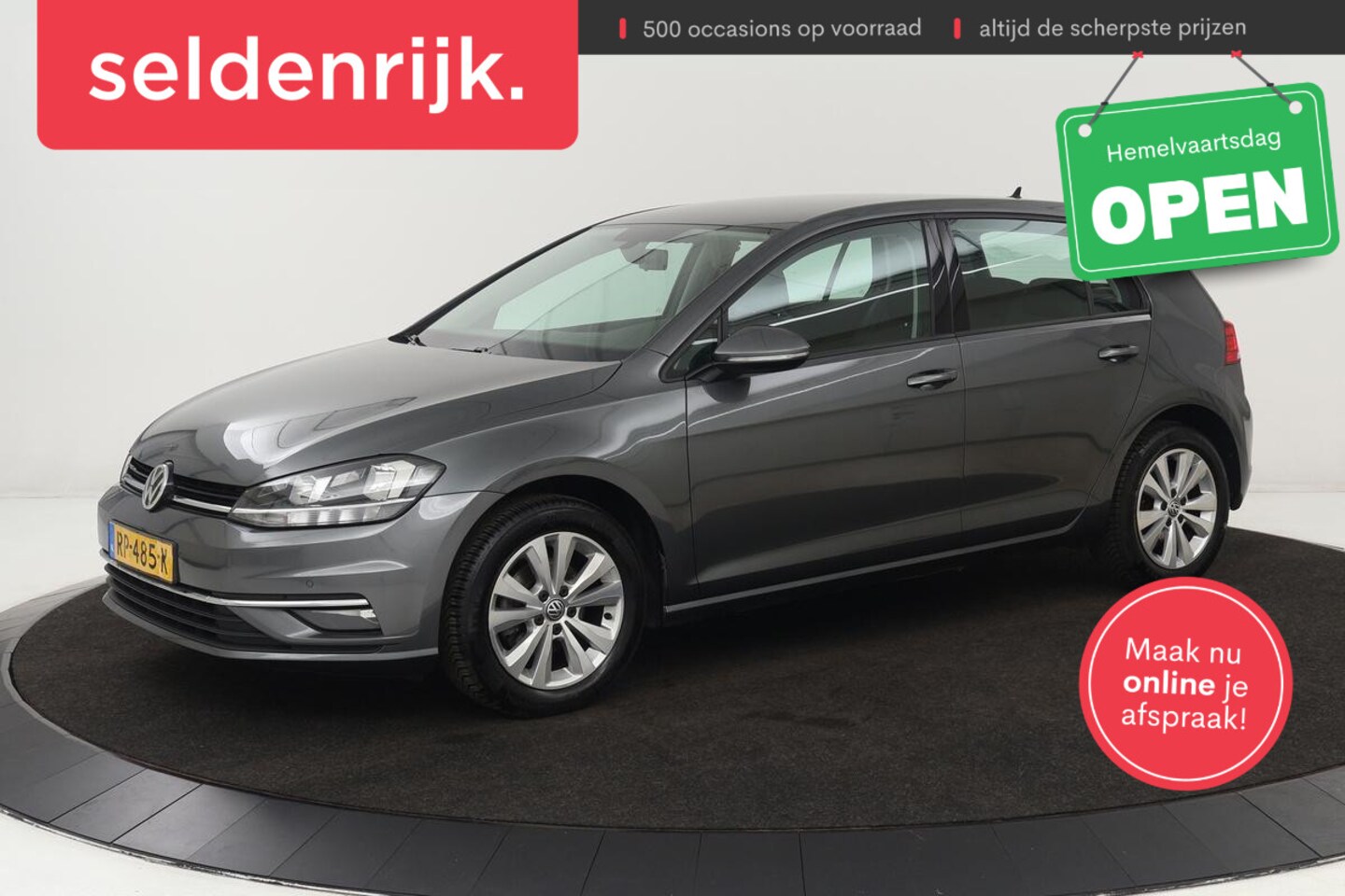 Volkswagen Golf - 1.0 TSI Comfortline | Carplay | Navigatie | Adaptive cruise | Climate control | PDC | Blue - AutoWereld.nl