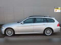 BMW 3-serie Touring - 330i