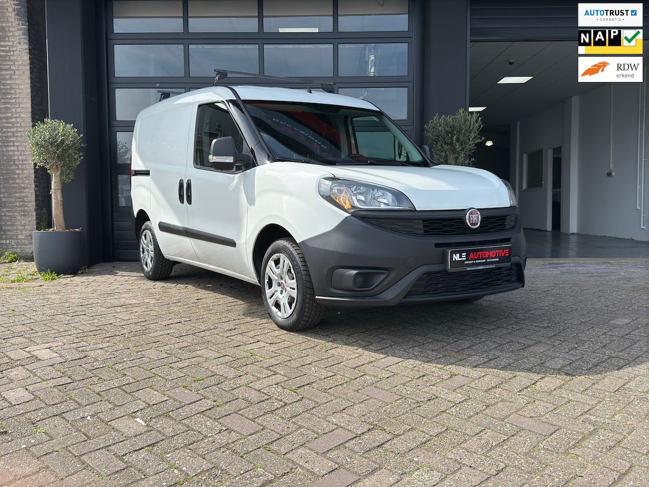 Fiat Doblò Cargo - 1.3 MJ L1H1 Actual 1.3 MJ L1H1 Actual - AutoWereld.nl