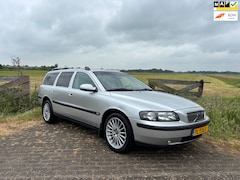 Volvo V70 - 2.4, Keurige auto