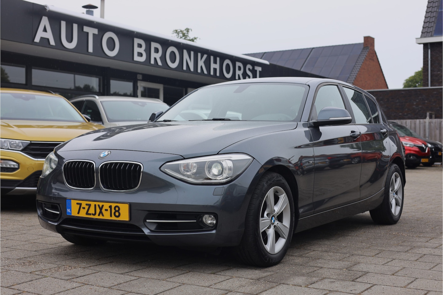 BMW 1-serie - 118i EXECUTIVE | SPORT | NAVI | LED | NL AUTO - AutoWereld.nl