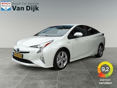 Toyota Prius - 1.8 Executive / Leder / HUD / JBL Dealer ond
