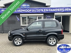 Suzuki Grand Vitara - 2.0 Metal Top Wide Body