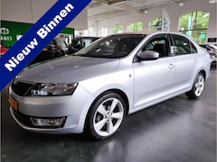 Skoda Rapid - 1.2 TSI Greentech Elegance Businessline Pro Afn.trekhaak - 17Inch LMV - Climatronic - Navi