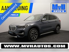 BMW X1 - sDrive20i VDL Nedcar Edition|LEDER|H/K AUDIO|CAMERA|NAP