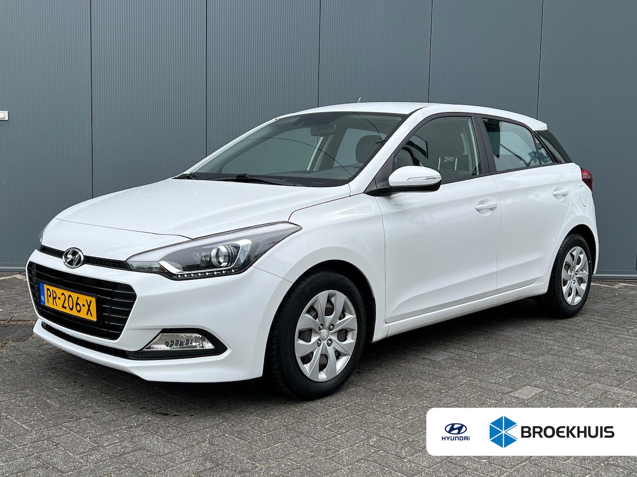 Hyundai i20 - 1.0 T-GDI 100pk Comfort Camera | Climate control | Cruise control | Elektrische buitenspie - AutoWereld.nl