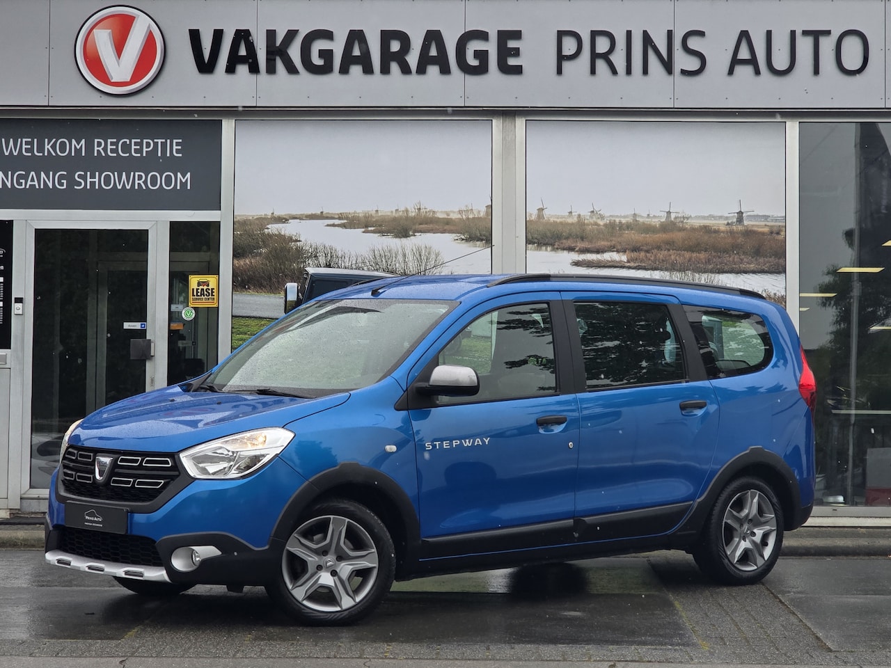 Dacia Lodgy - 1.2 TCe Série Limitée Stepway 5p. |AIRCO|NAVI|TREKHAAK|PDC|BLUETOOTH| 2946 - AutoWereld.nl