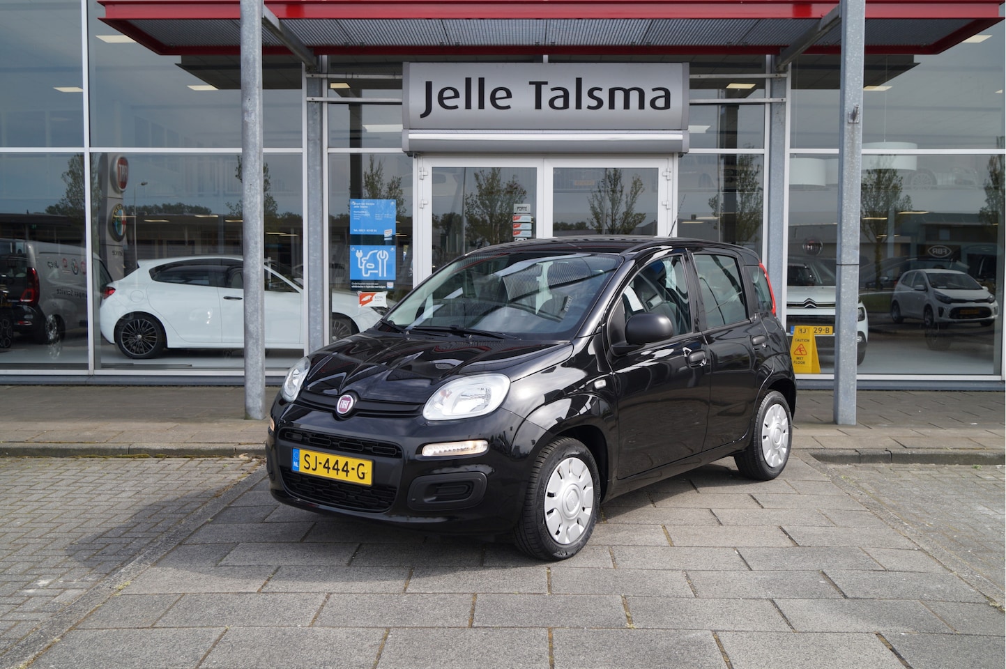 Fiat Panda - 1.2 Popstar | 4 Cilinder | Airco | Flex-pack - AutoWereld.nl