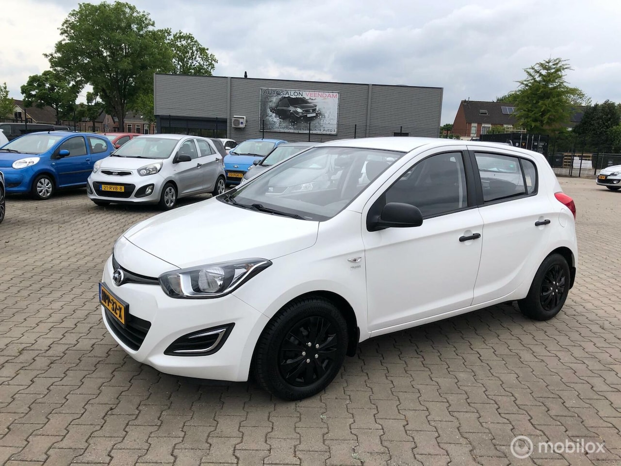 Hyundai i20 - 1.2i i-Vision 5DRS HB AIRCO ..100.044 KM - AutoWereld.nl