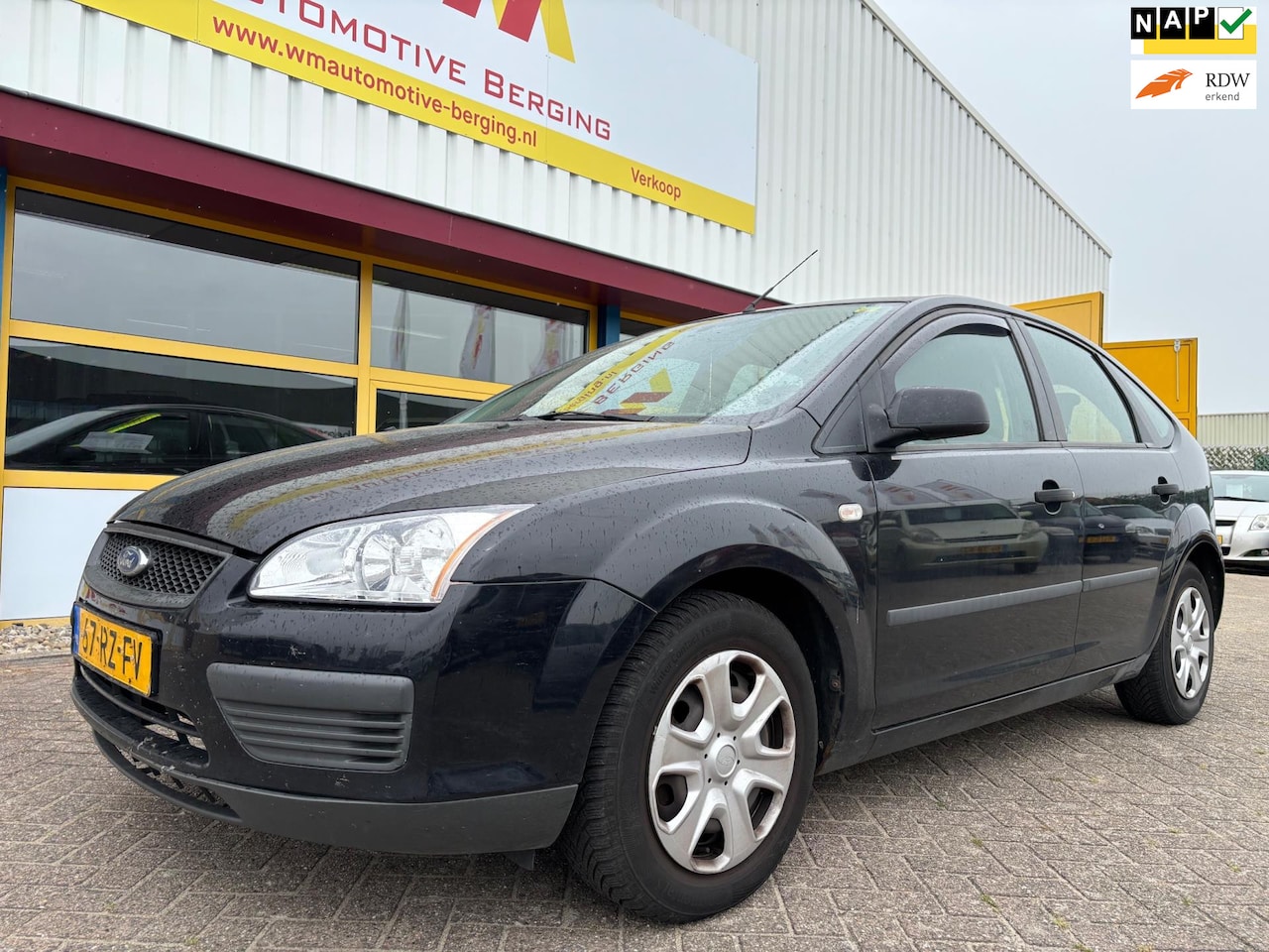 Ford Focus - 1.4-16V Ambiente APK T/M 9-2-2026 - AutoWereld.nl