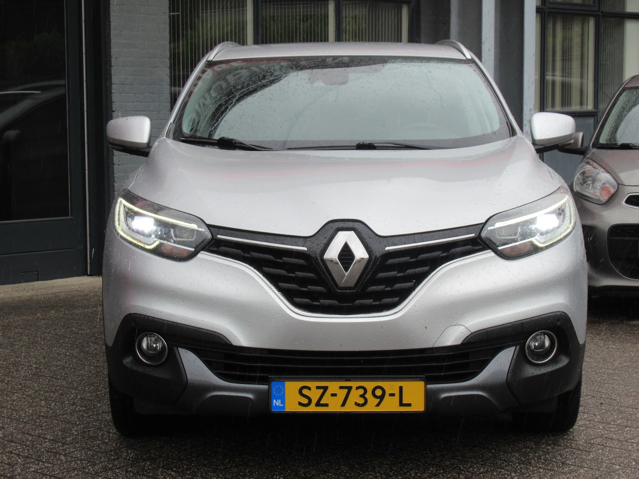 Renault Kadjar - 1.2 TCe Bose|130-PK | Clima-Airco | Trekhaak | Cruise Control | Inc. BOVAG-Garantie - AutoWereld.nl