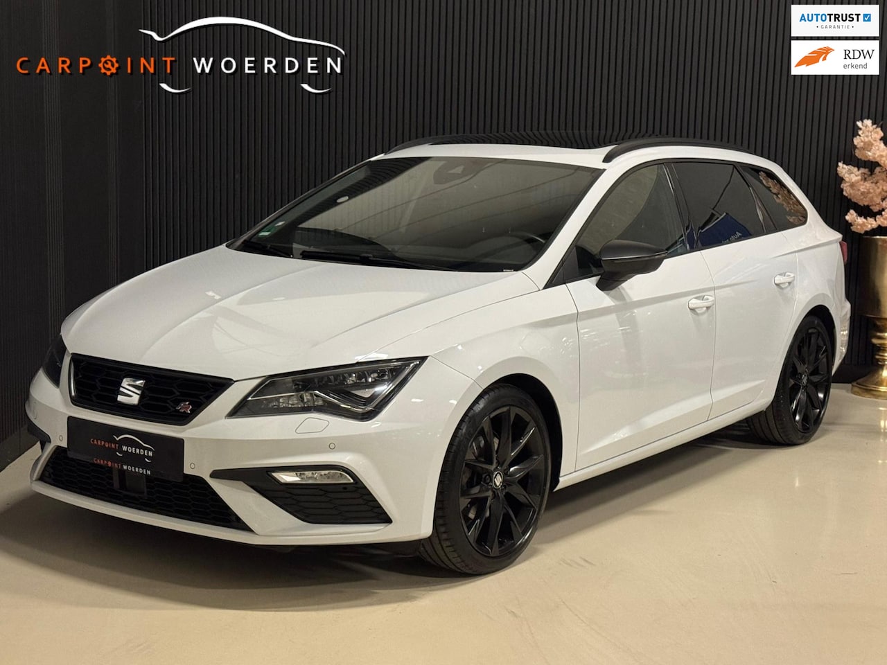 Seat Leon ST - 1.5 TSI FR PANO | LED | CAMERA | BEATS | VOL! - AutoWereld.nl