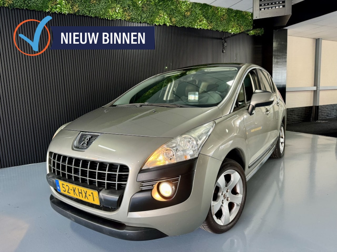 Peugeot 3008 - 1.6 VTi Première Pano Cruise Ecc Hud - AutoWereld.nl