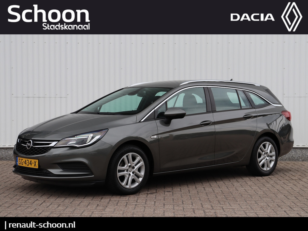 Opel Astra Sports Tourer - | Navigatie | Cruise Control | Climate Control | Trekhaak 1.6 CDTI Business+ - AutoWereld.nl