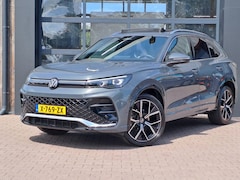 Volkswagen Tiguan - 1.5 eTSI R-Line Business | Pano | Trekhaak | Stoelverwarming | ACC | HUD |