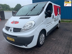 Renault Trafic - 2.0 dCi T27 L1H1 DC motor loopt niet goed houdt in