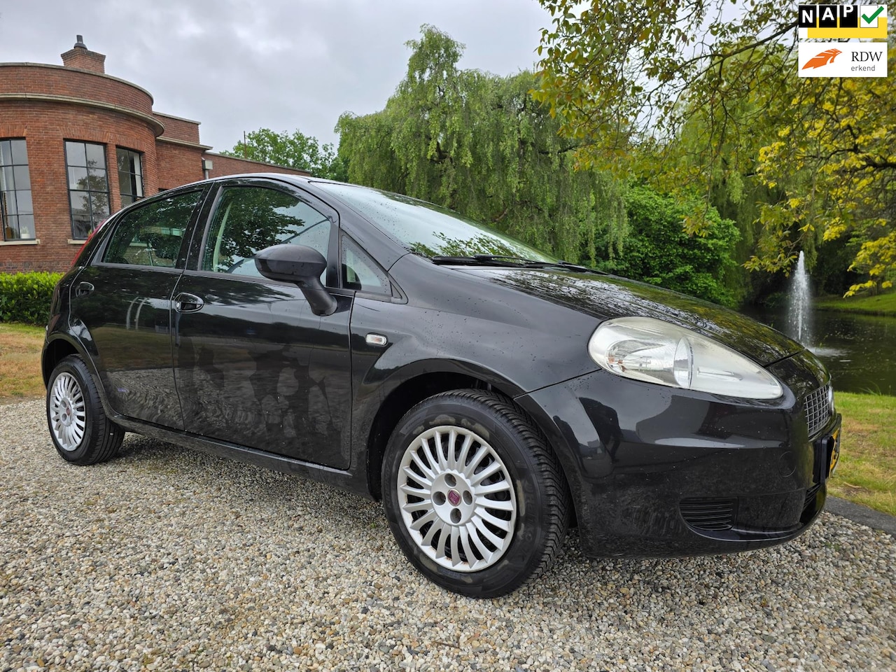 Fiat Grande Punto - 1.4 Active 5-deurs AIRCO - AutoWereld.nl
