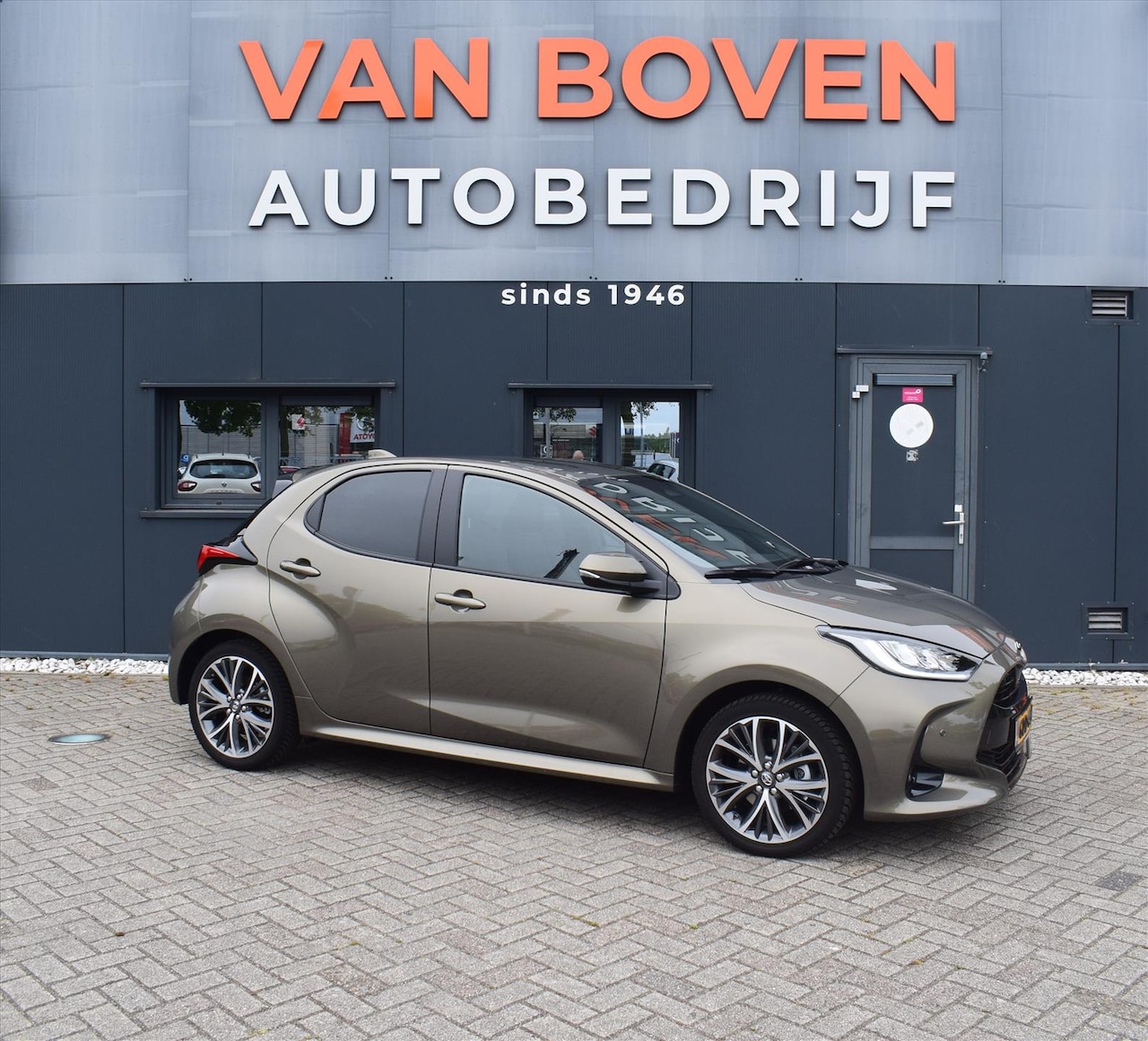 Toyota Yaris - 1.5 Hybrid 116pk CVT Executive - AutoWereld.nl