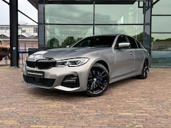 BMW 3-serie - 330e M Sport Bomvol/Individueel/Laser/BTW