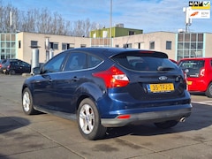 Ford Focus - €5948, -1.6 EcoBoost Trend Sport Airco NAP Apk