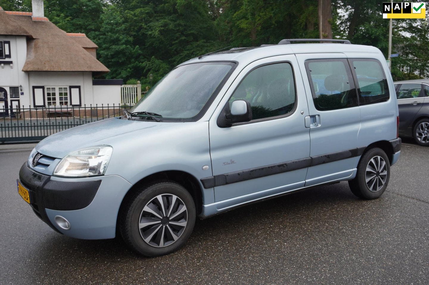 Peugeot Partner MPV - 1.6-16V Zenith 2 Airco Trekhaak - AutoWereld.nl