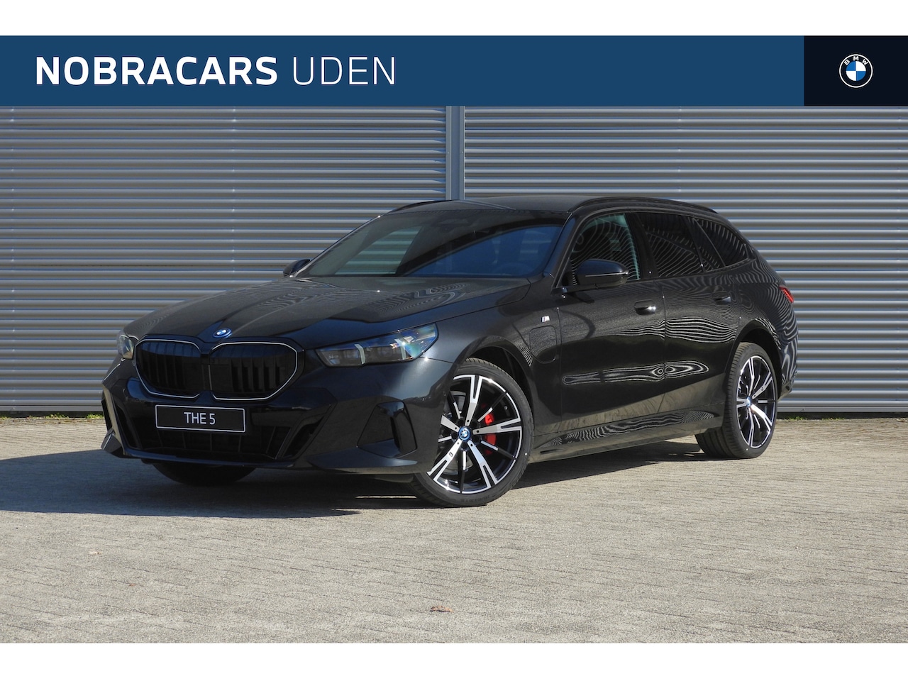 BMW 5-serie Touring - 530e M Sport Automaat / Trekhaak / Adaptieve LED / Parking Assistant Plus / Comfort Access - AutoWereld.nl