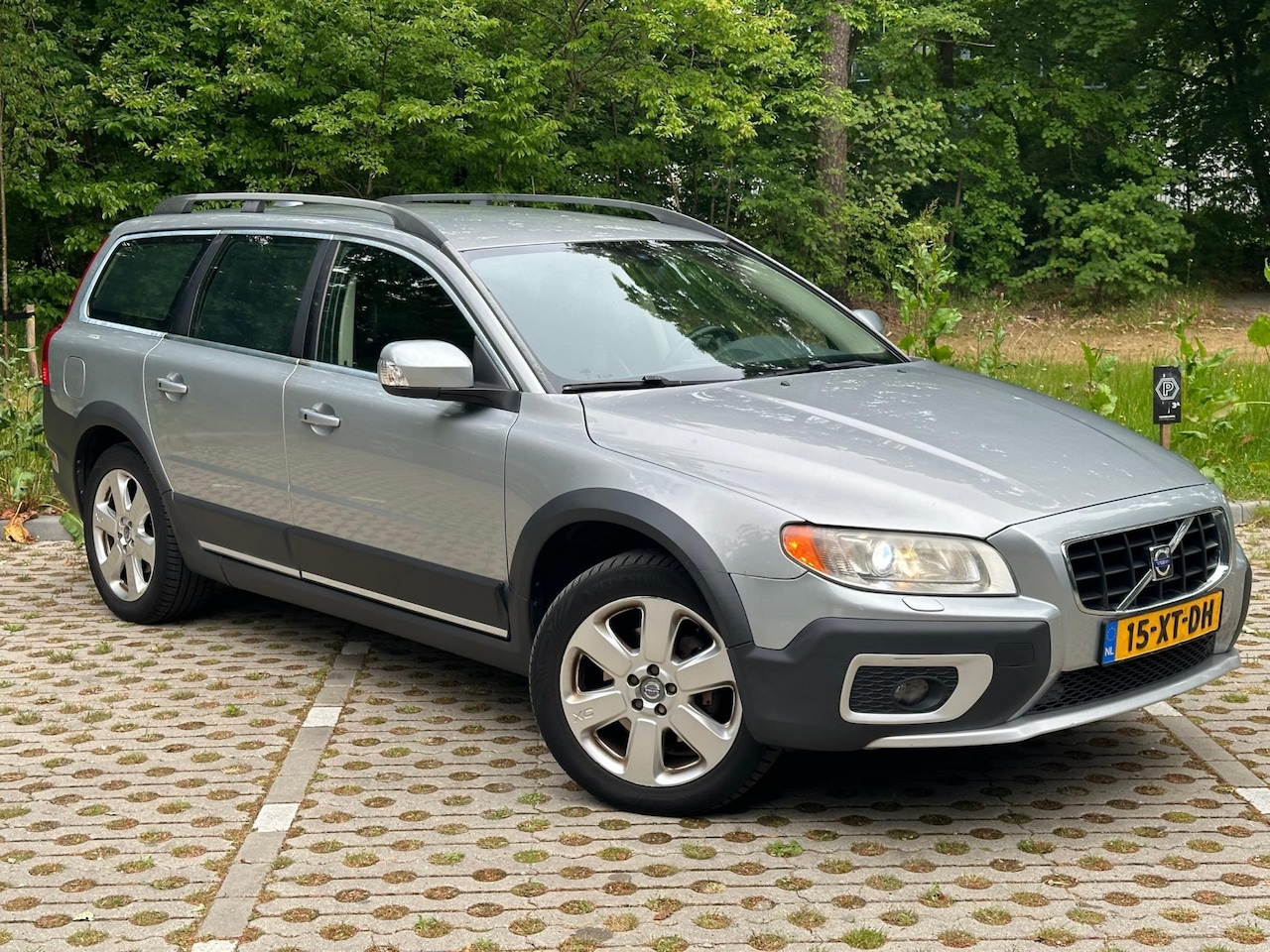 Volvo XC70 - 3.2 Summum Trekhaak - AutoWereld.nl