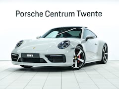 Porsche 911 - Carrera 4S
