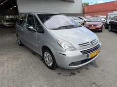 Citroën Xsara Picasso - 1.6i-16V Caractère