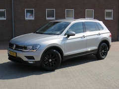 Volkswagen Tiguan - 1.5 TSI 150Pk DSG ACT Comfortline EXE * Rijklaarprijs incl. garantie * Automaat * Parkeers