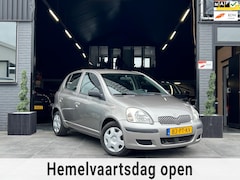 Toyota Yaris - 1.0 VVT-i Idols MMT|Automaat|5DR|Airco|Trekhaak