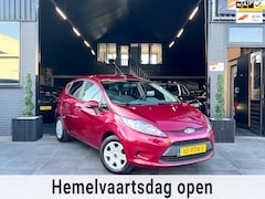 Ford Fiesta - 1.25 Trend|Trekhaak|5 Deuren|NAP|APK|Airco|AUX
