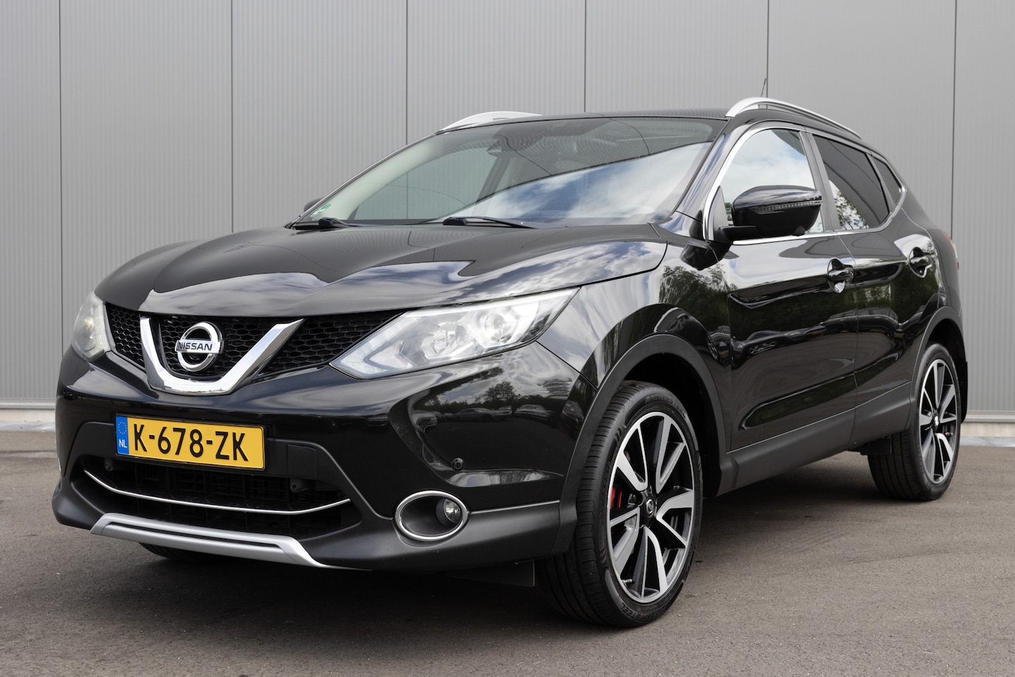 Nissan Qashqai - 1.6 Tekna + | AFN. TREKHAAK | PANO | CAMERA | NAVI | CRUISE | LMV | - AutoWereld.nl