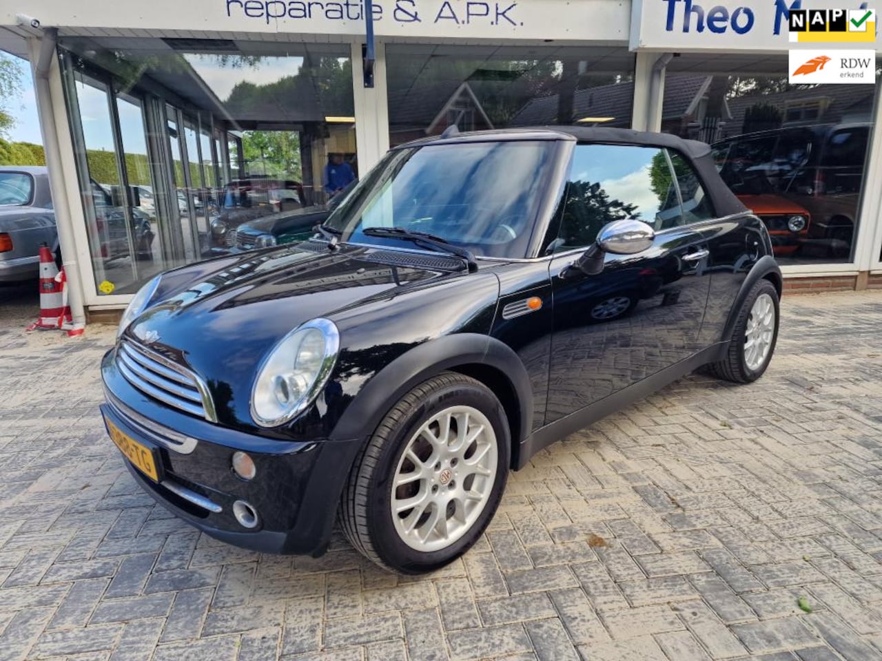 MINI Cabrio - Cooper 1.6 One - AutoWereld.nl