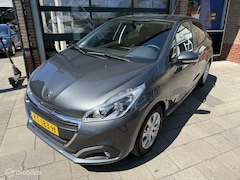 Peugeot 208 - 1.2 PureTech Blue Lion / Airco / Navi / NAP
