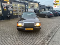 Mercedes-Benz 200-500 (W124) - 300 D