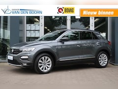 Volkswagen T-Roc - 1.5 TSI SPORT, Trekhaak, Navi, Clima, etc