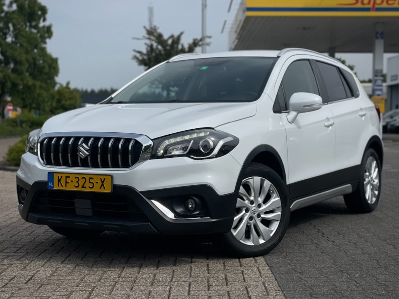 Suzuki S-Cross - 1.0 EXCLUSIVE TREKHAAK CAMERA NAVI KEYLESS - AutoWereld.nl