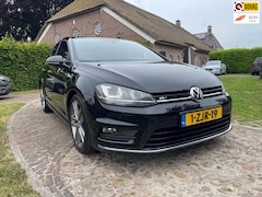 Volkswagen Golf - 1.2 TSI Highline R line-Navi-NL auto-PDC-18"-2de eigenaar