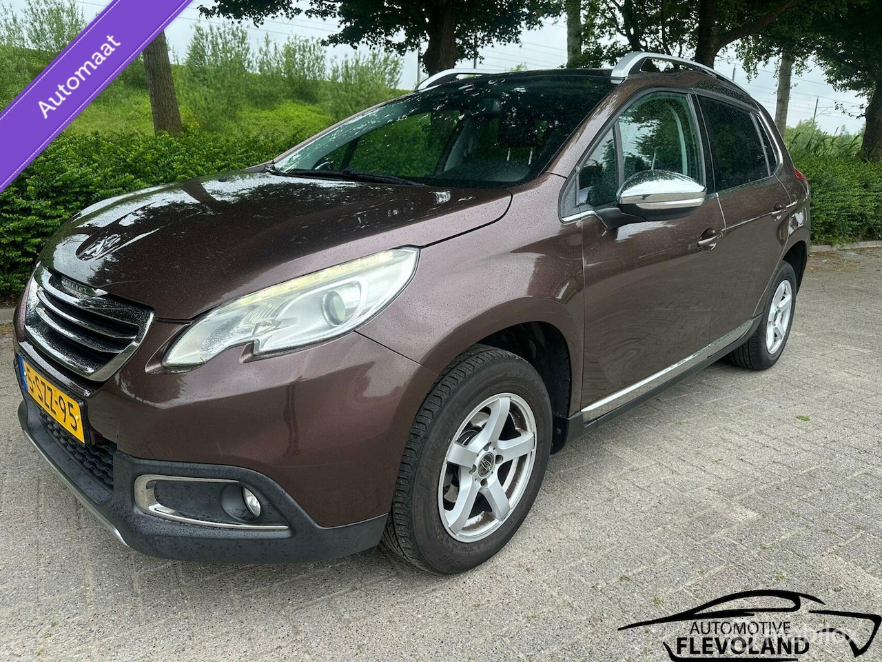Peugeot 2008 - 1.2 VTi Allure Automaat,2e Eigenaar,NL Geleverd - AutoWereld.nl