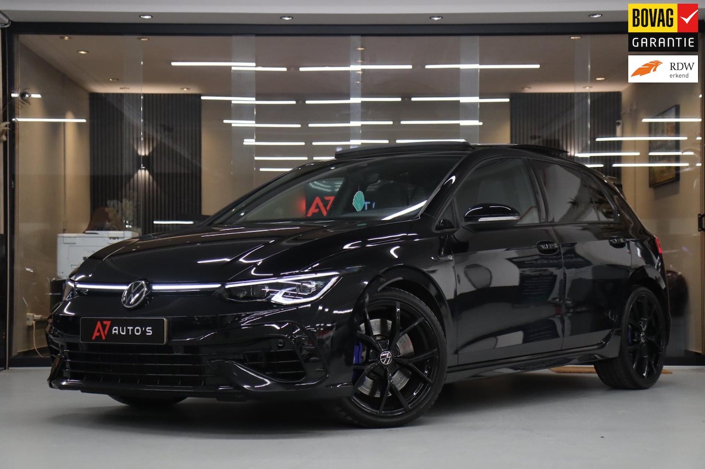 Volkswagen Golf - 2.0 TSI R 4Motion PERFORMANCE AKRA/PANO/HUD/IQ/H&K/BOMVOL - AutoWereld.nl